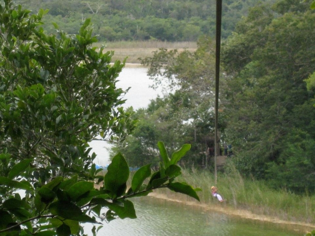 Tirolina de Punta Laguna